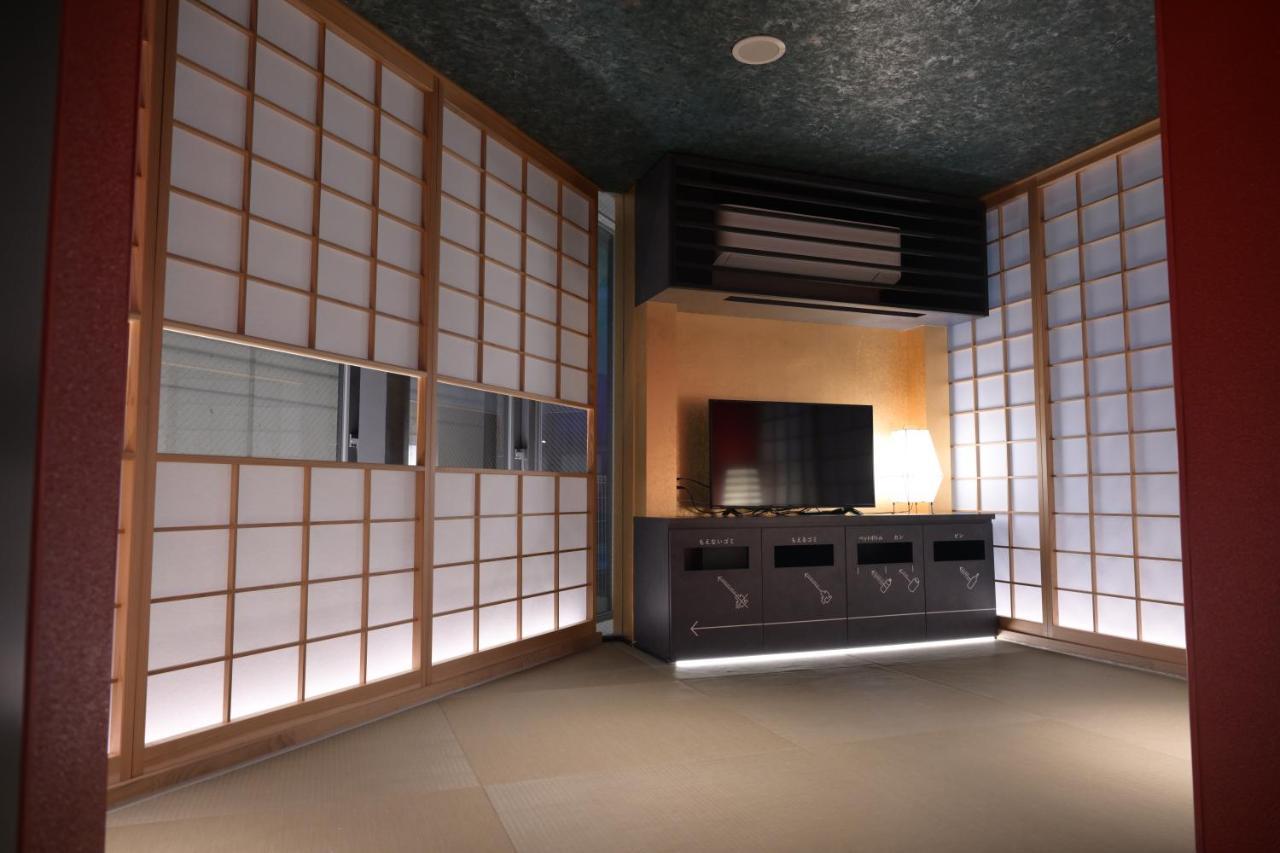 Ele Cabin Shinjuku Kabukicho Tokyo Bagian luar foto