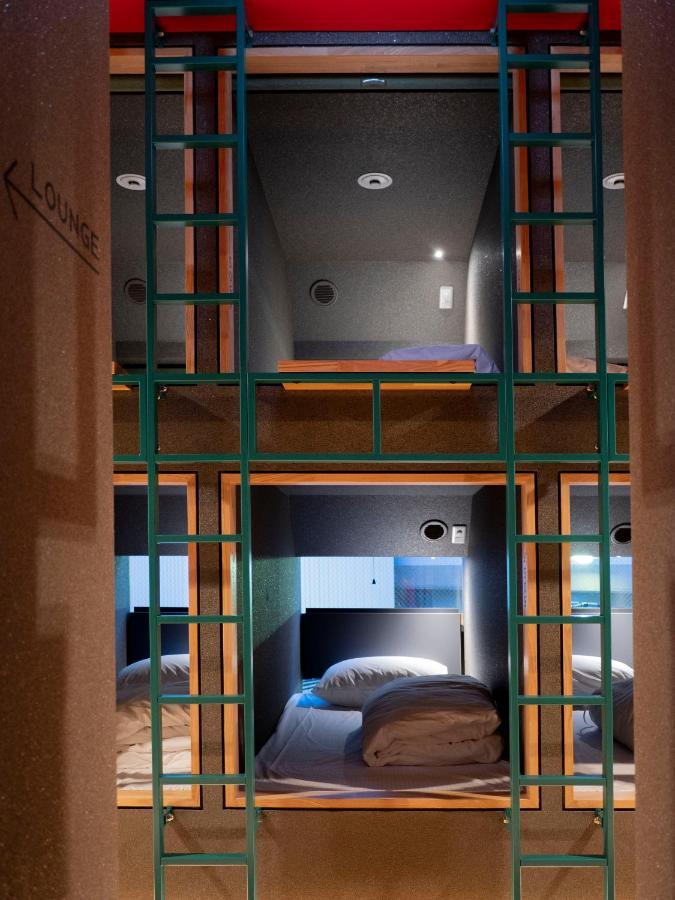 Ele Cabin Shinjuku Kabukicho Tokyo Bagian luar foto